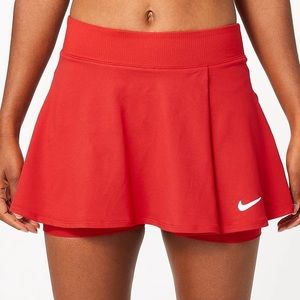 Red Nike tennis flouncy victory skirt skort ( women’s small )